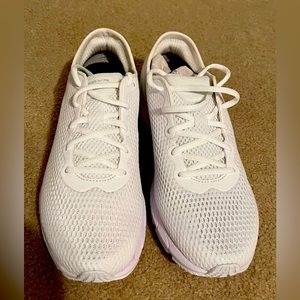 New Under Armour HOVR Sonic with Bluetooth capability.